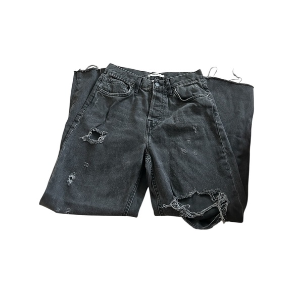 Forever 21 Denim - Forever 21 Distressed Raw Hem Black Size 24 Jeans